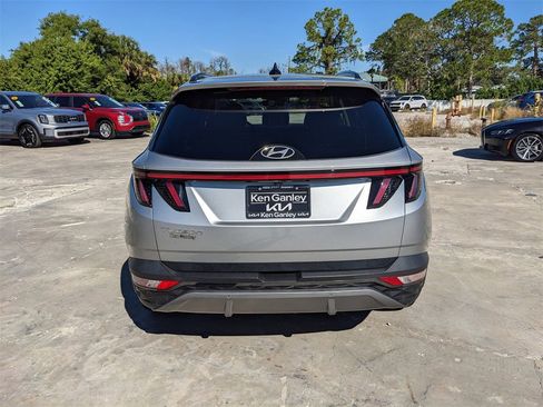 Used 2022 Hyundai Tucson Limited w/ Cargo Package image 8