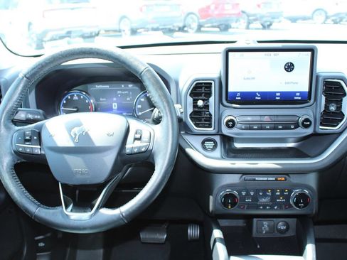 Used 2022 Ford Bronco Sport Outer Banks w/ Tech Package AWD/4WD image 24
