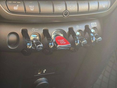 Used 2022 MINI Cooper Countryman S w/ Boardwalk Edition image 43