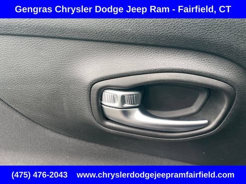 Certified 2021 Jeep Renegade Latitude AWD/4WD image 41