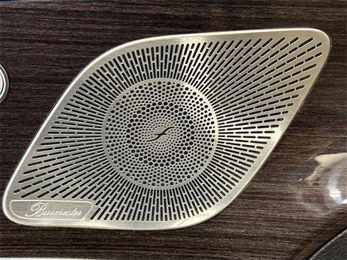 Used 2022 Mercedes-Benz GLS 450 4MATIC w/ AMG Line Exterior image 19