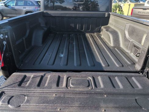 Certified 2020 Jeep Gladiator Sport w/ Quick Order Package 24S image 21