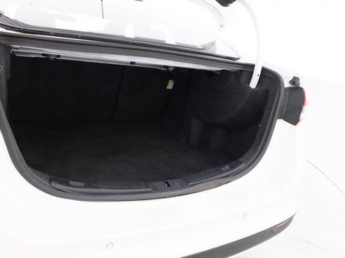 Used 2018 Ford Fusion SE w/ Equipment Group 201A FWD image 38