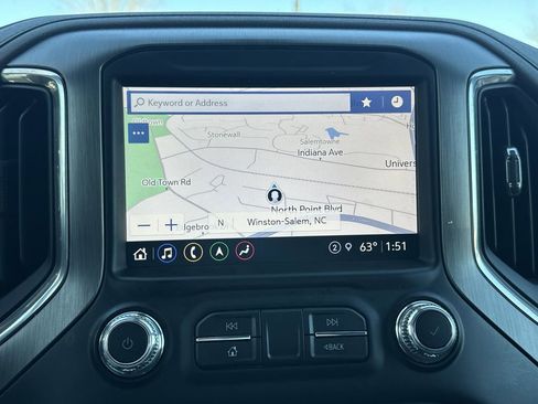 Used 2023 GMC Sierra 2500 Denali w/ Denali Ultimate Package image 11