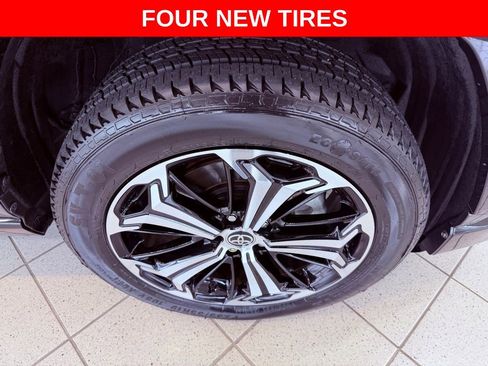 Used 2022 Toyota RAV4 XSE image 4