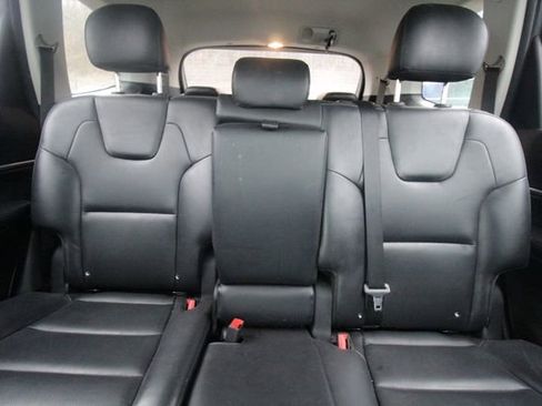 Used 2022 Kia Telluride LX image 26