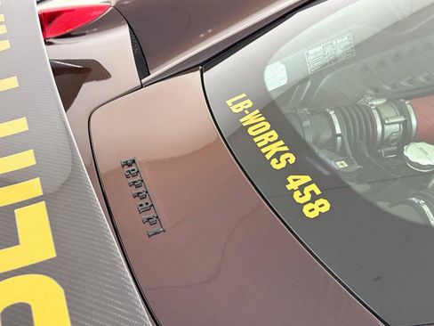 Used 2011 Ferrari 458 Italia Coupe RWD image 40