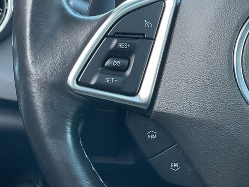 Used 2019 Chevrolet Camaro LT w/ RS Package image 23