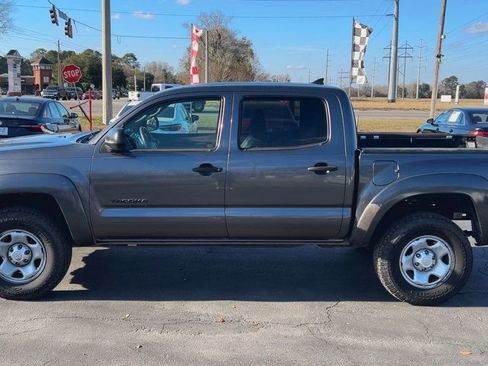 Used 2015 Toyota Tacoma PreRunner image 5