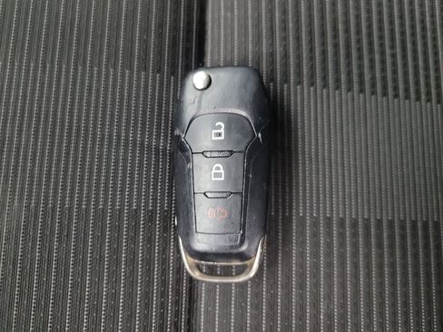 Used 2020 Ford F150 XL w/ Equipment Group 101A Mid RWD image 32