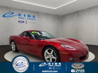 Used 2005 Chevrolet Corvette Coupe w/ Preferred Equipment Group RWD video 1