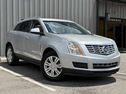 Used 2016 Cadillac SRX Luxury w/ Driver Awareness Package FWD image 3