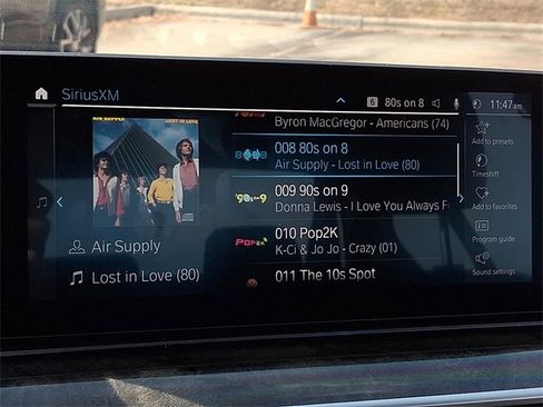 Used 2020 BMW 530e xDrive w/ Premium Package image 18