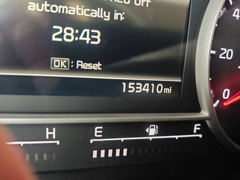 Used 2021 Kia Sorento EX FWD image 19
