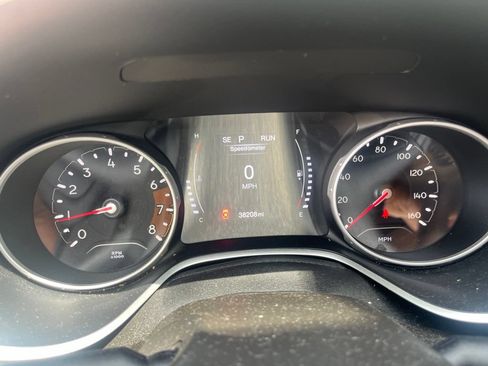 Used 2021 Jeep Compass Latitude w/ Sun and Sound Group FWD image 7