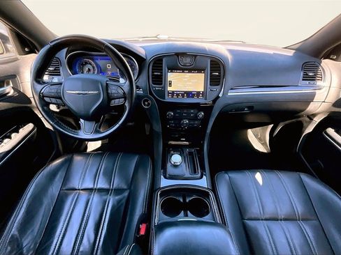 Certified 2021 Chrysler 300 S image 15