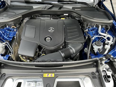 Certified 2025 Mercedes-Benz GLC 300 image 51