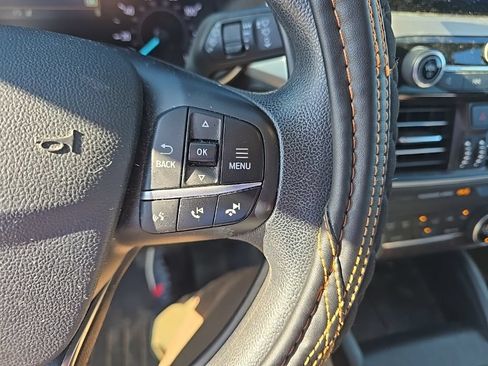 Used 2020 Ford Escape SE AWD/4WD image 14