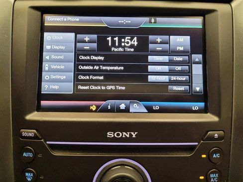 Used 2016 Ford Fusion Titanium FWD image 25