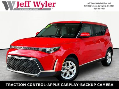 Used 2025 Kia Soul LX w/ LX Technology Package