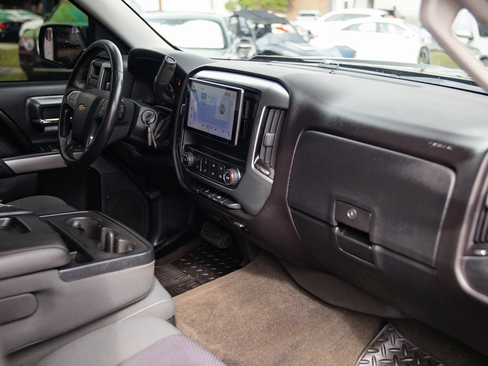 Used 2016 Chevrolet Silverado 1500 LT RWD image 20
