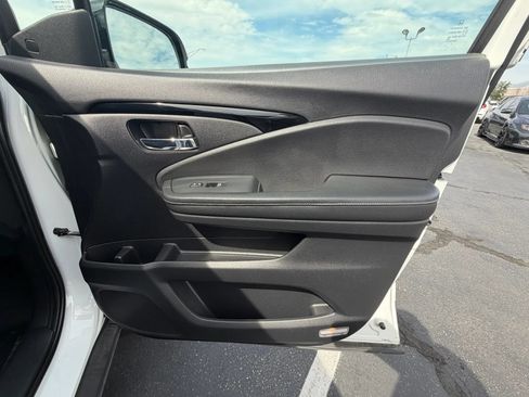 Used 2020 Honda Ridgeline RTL-E image 15