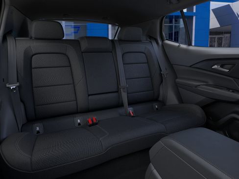 New 2026 Chevrolet Equinox EV LT image 19