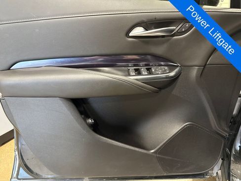 Used 2023 Cadillac XT4 Luxury image 8