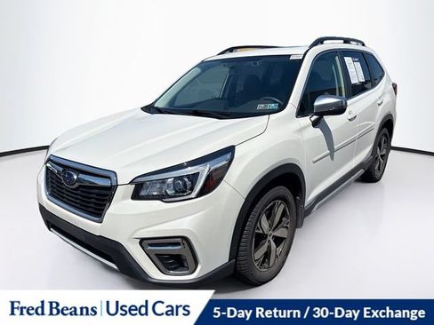 Used 2020 Subaru Forester Touring AWD/4WD image 2