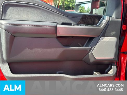 Used 2025 Ford F450 Lariat AWD/4WD image 11