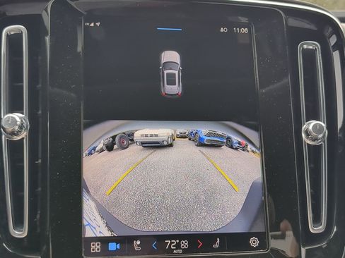 New 2024 Volvo XC40 Recharge Ultimate w/ Protection Package Premier image 20