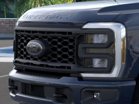 New 2025 Ford F250 Lariat w/ Lariat Ultimate Package image 17
