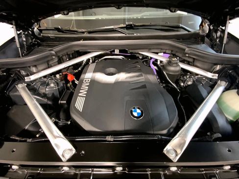 New 2026 BMW X5 xDrive40i w/ M Sport Package image 16
