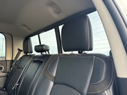 Used 2024 RAM 3500 Laramie AWD/4WD image 28