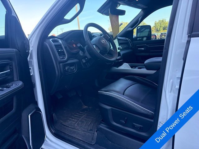 Used 2026 RAM 2500 Laramie AWD/4WD image 7