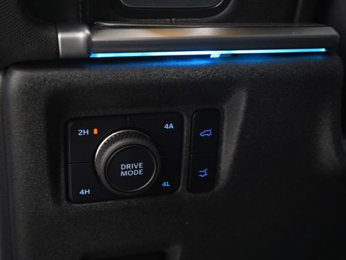 Used 2025 Ford Expedition Max Platinum AWD/4WD image 30