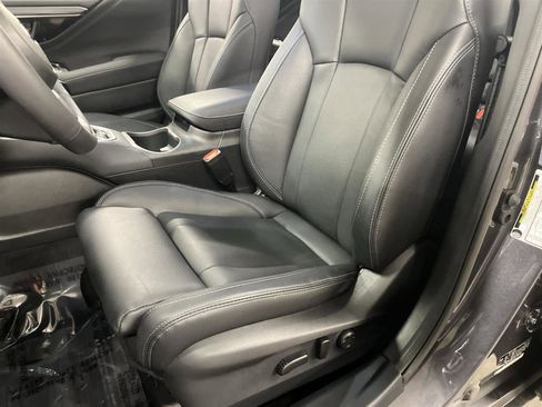 Used 2025 Subaru Outback Touring image 11