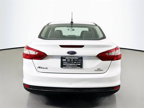 Used 2014 Ford Focus SE image 6