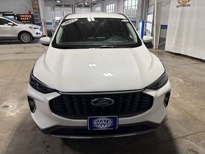 Used 2023 Ford Escape Platinum w/ Premium Technology Package