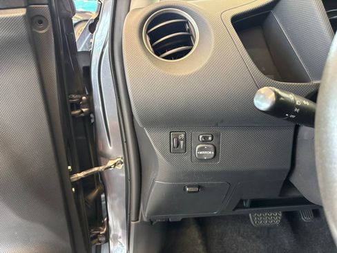 Used 2012 Scion xD FWD image 16