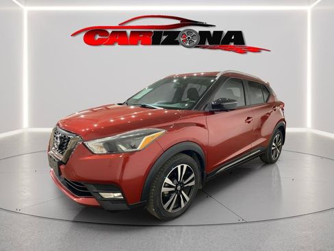 Used 2020 Nissan Kicks SR image 7