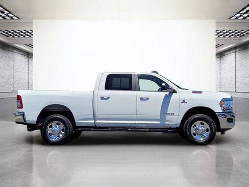 Used 2021 RAM 2500 Big Horn AWD/4WD image 5