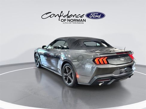 Used 2024 Ford Mustang Premium image 6