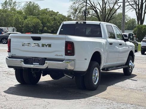 New 2026 RAM 3500 Tradesman AWD/4WD image 33