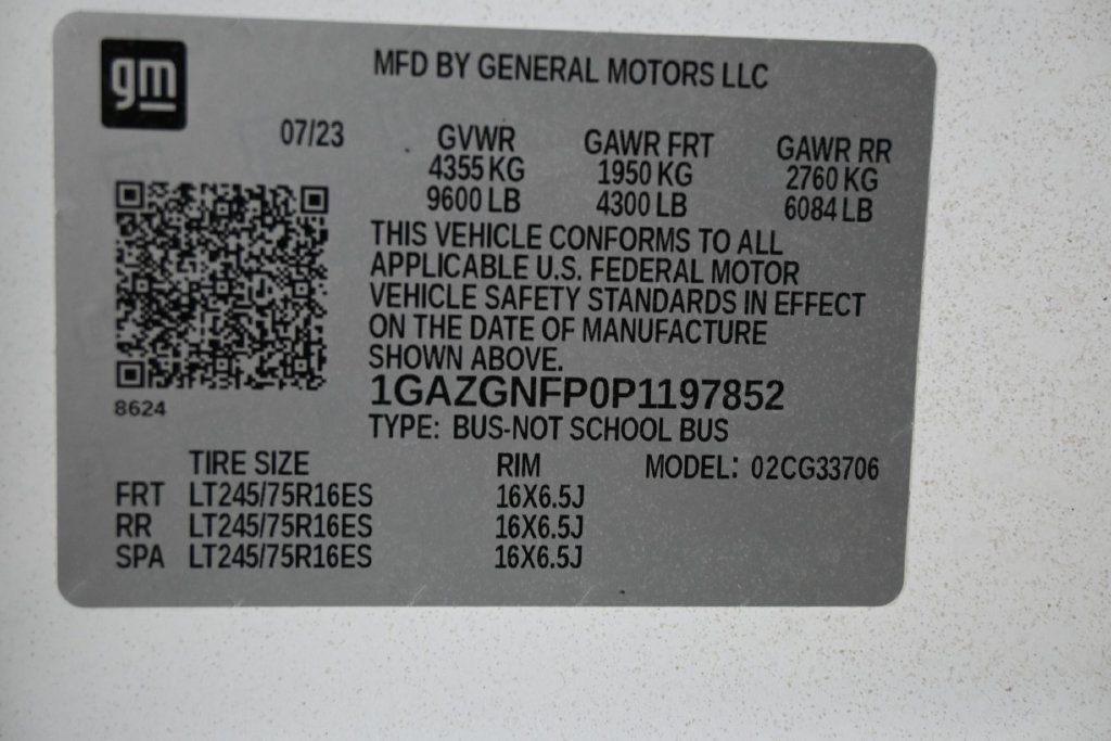 Used 2023 Chevrolet Express 3500 LS RWD image 13