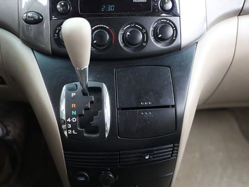 Used 2009 Toyota Sienna LE image 31