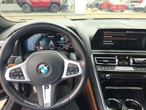 Used 2022 BMW M850i xDrive Convertible AWD/4WD image 10