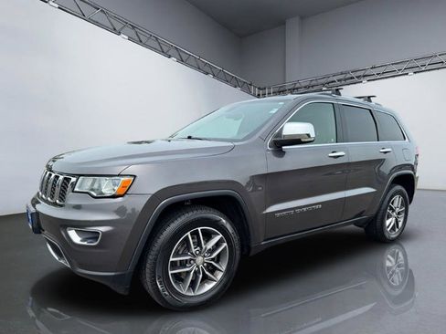 Used 2017 Jeep Grand Cherokee Limited AWD/4WD image 11
