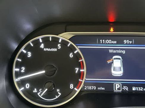 Used 2025 Nissan Sentra SV FWD image 16
