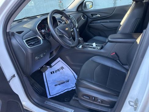 Used 2018 Chevrolet Equinox Premier image 17